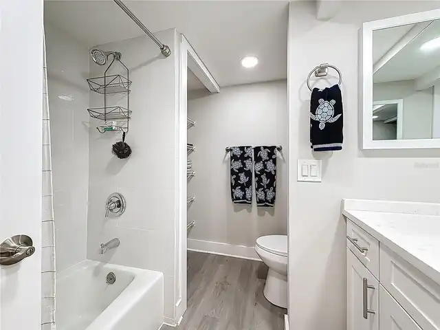 Listing Photo 42