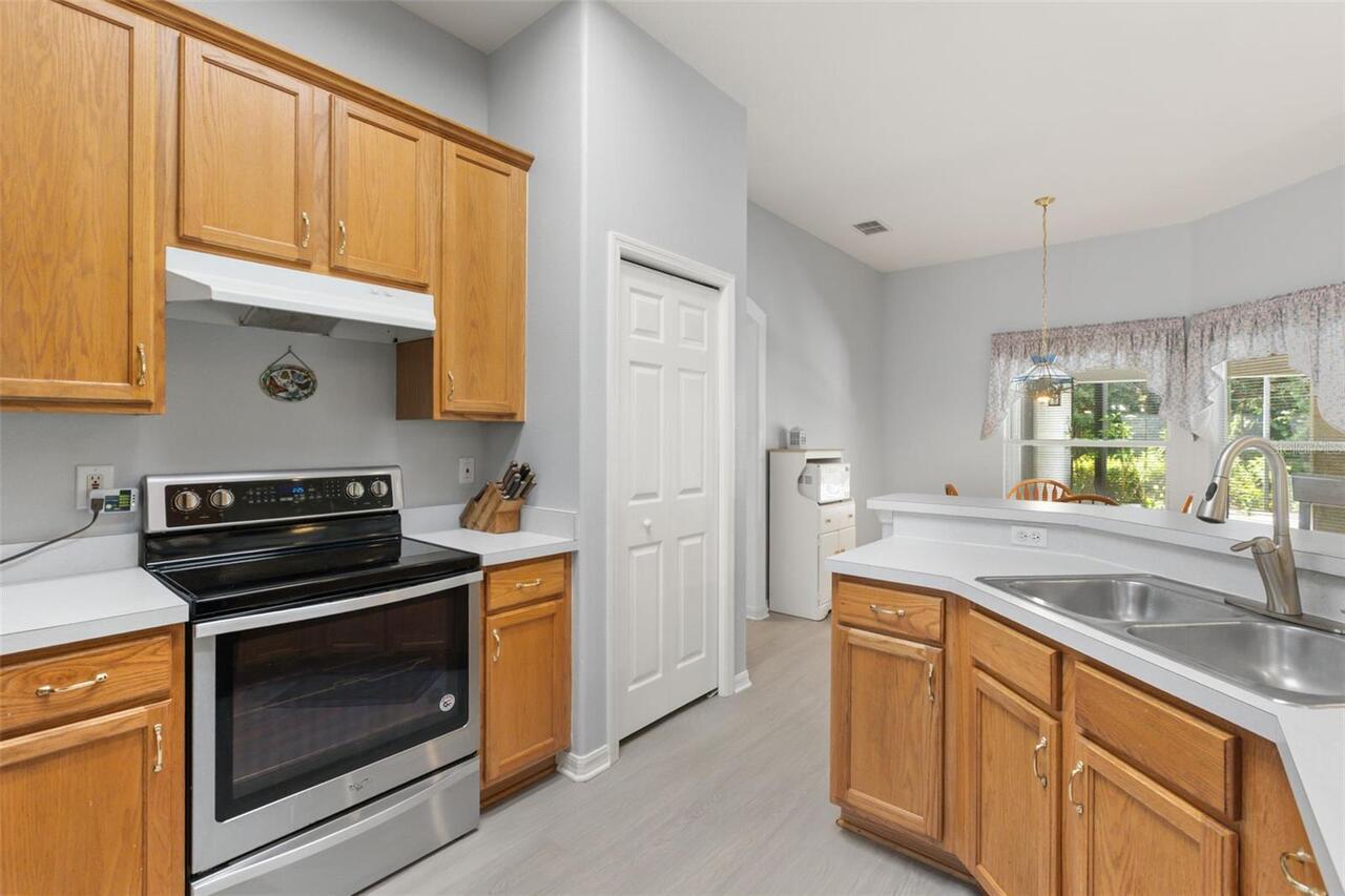 Listing Photo 16