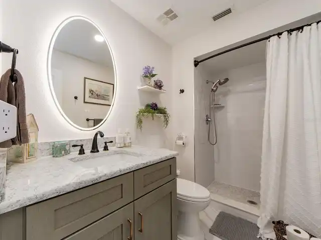 Listing Photo 25