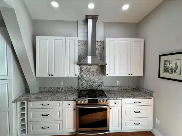 Listing Photo 15