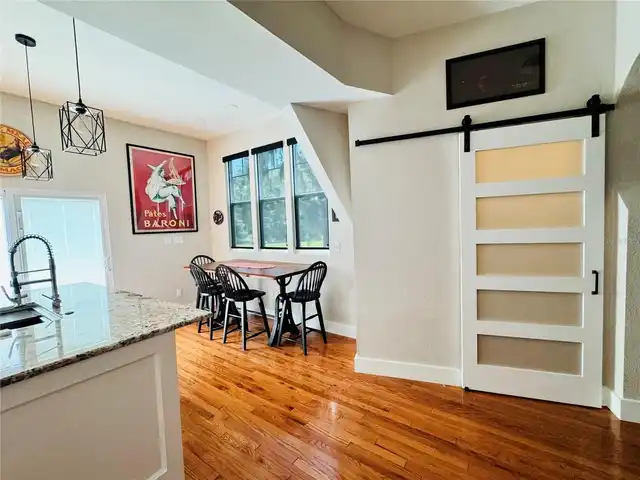 Listing Photo 17