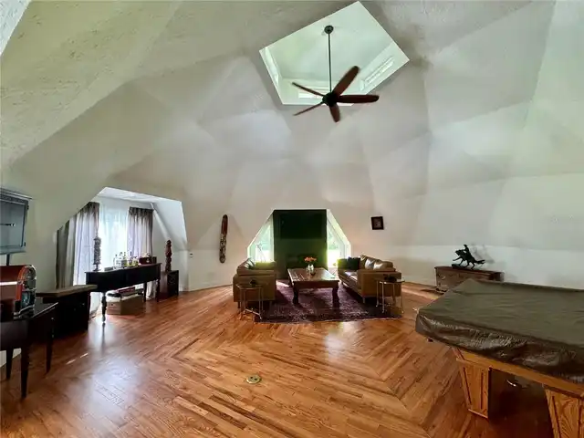 Listing Photo 32