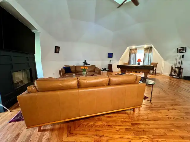 Listing Photo 36