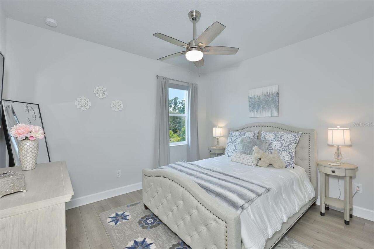 Listing Photo 34