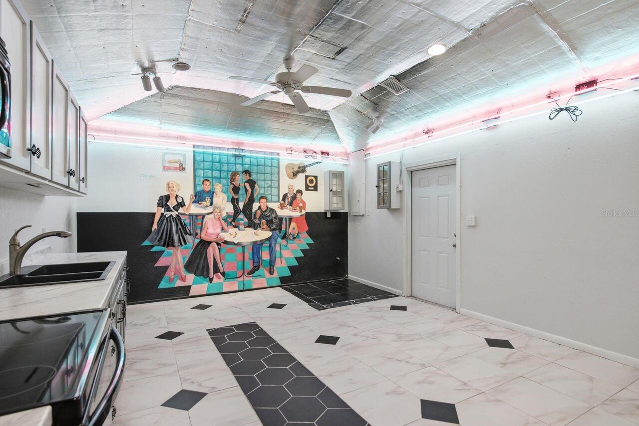 Listing Photo 29