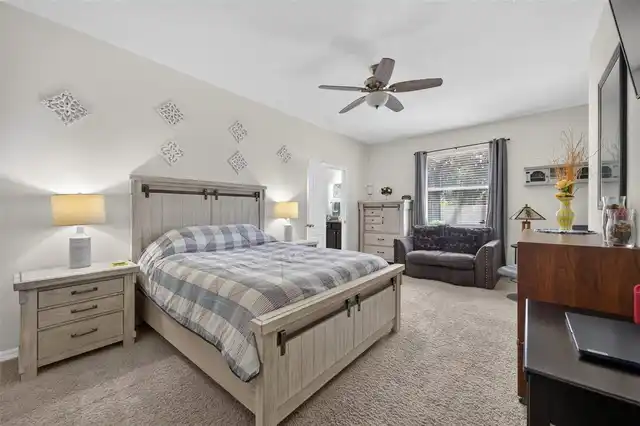 Listing Photo 18