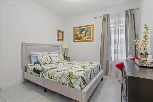 Listing Photo 17