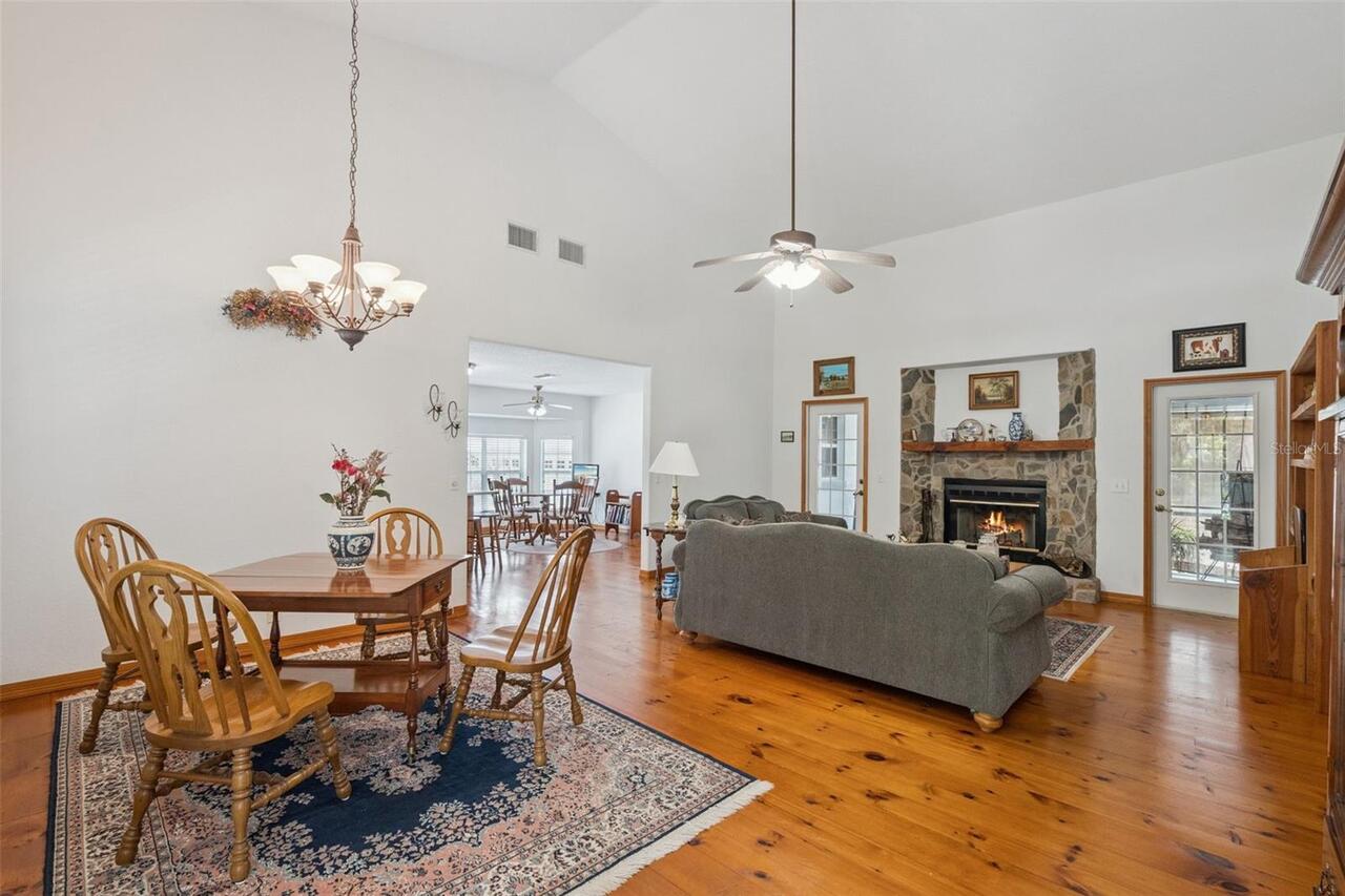 Listing Photo 8