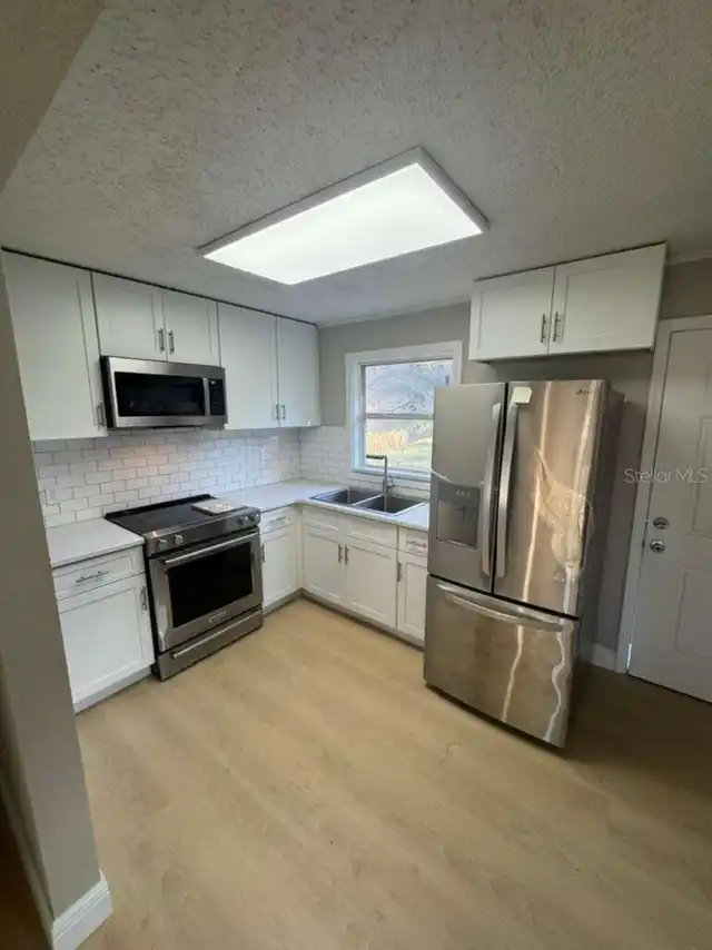 Listing Photo 22