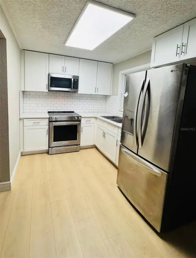 Listing Photo 23