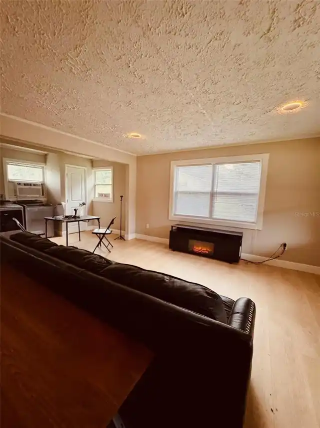 Listing Photo 32
