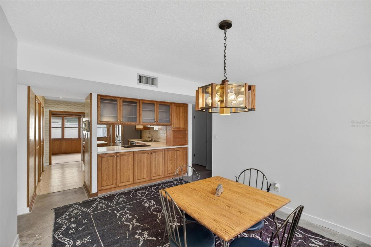 Listing Photo 14