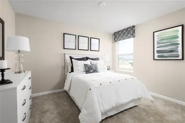 Listing Photo 8