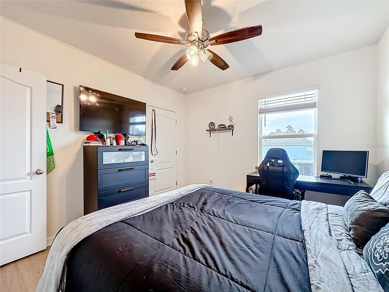Listing Photo 38