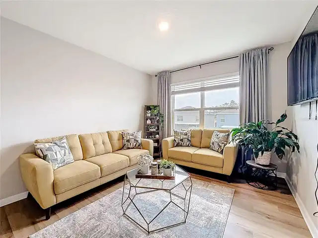 Listing Photo 27