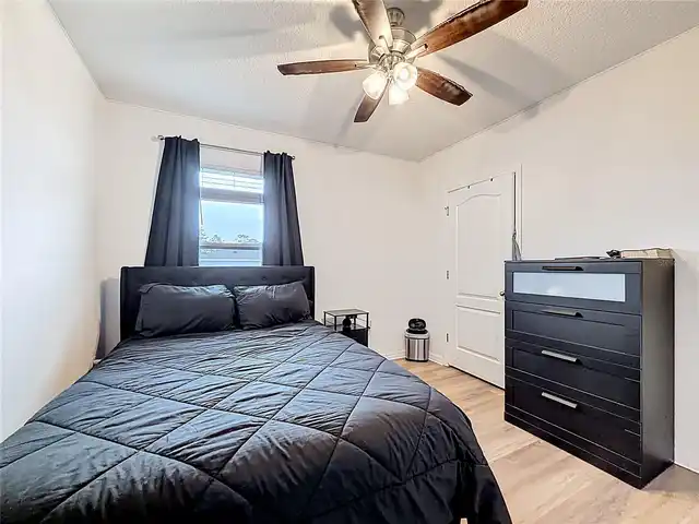 Listing Photo 34