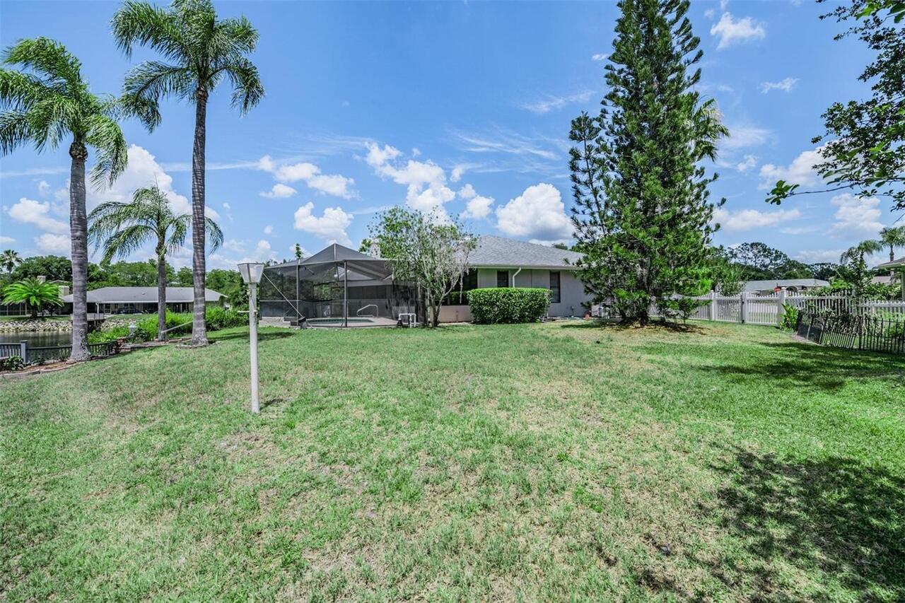 Listing Photo 9