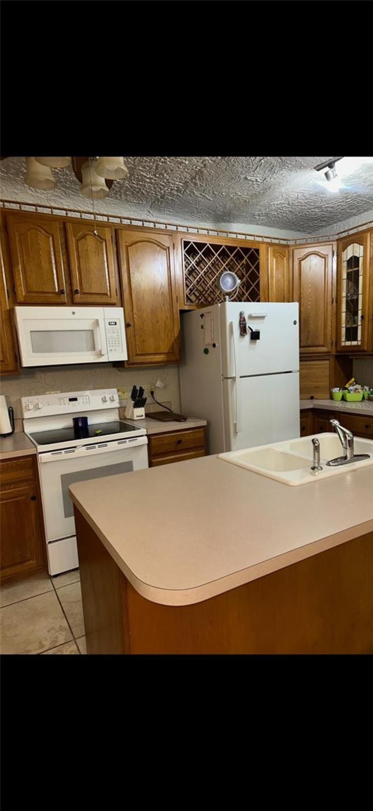 Listing Photo 7
