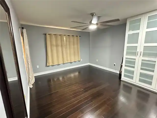 Listing Photo 17