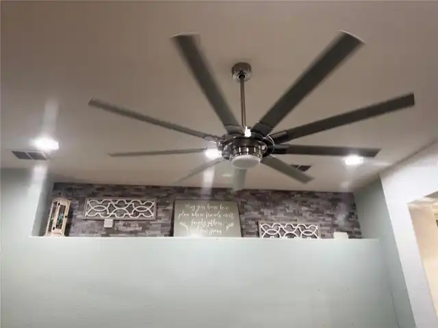 Listing Photo 34