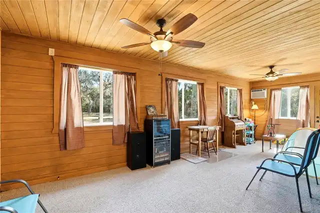 Listing Photo 33