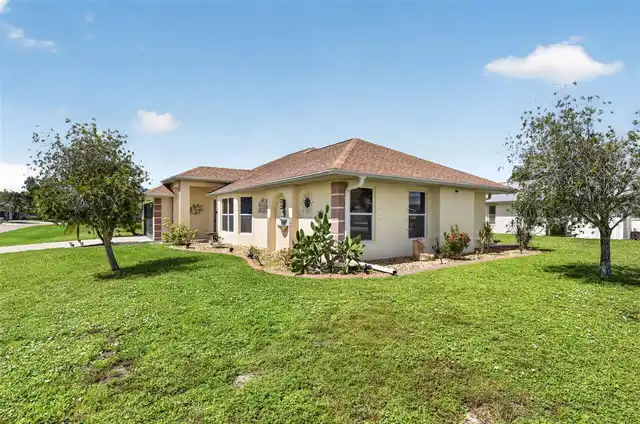 Listing Photo 5