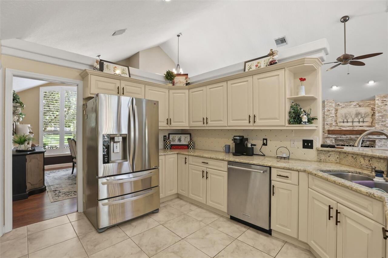 Listing Photo 18