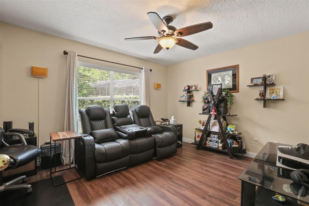 Listing Photo 32