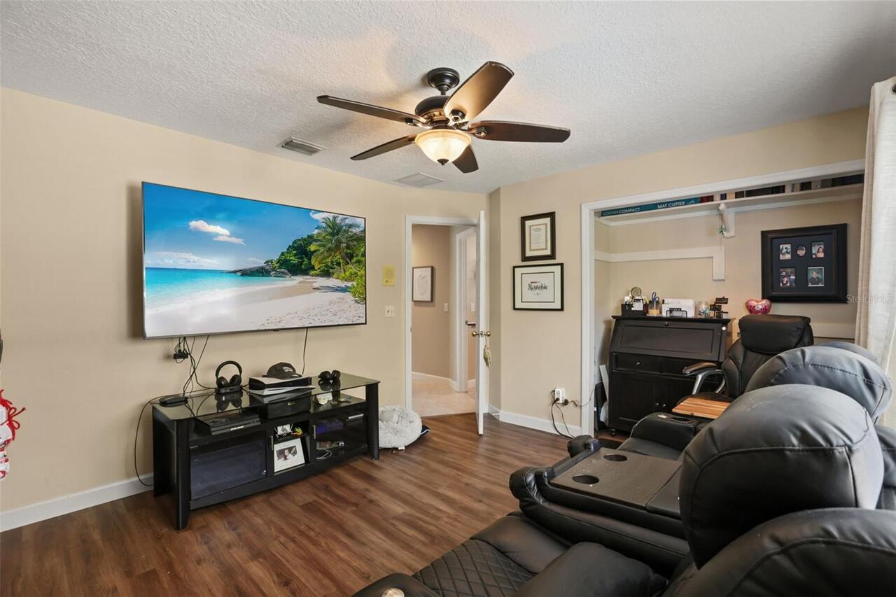 Listing Photo 33