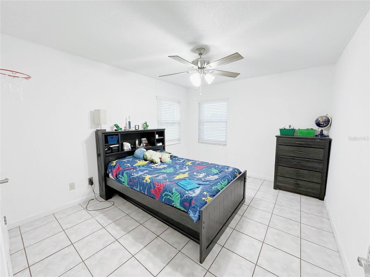 Listing Photo 10