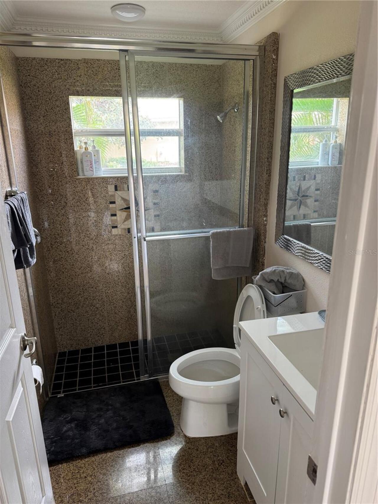 Listing Photo 7