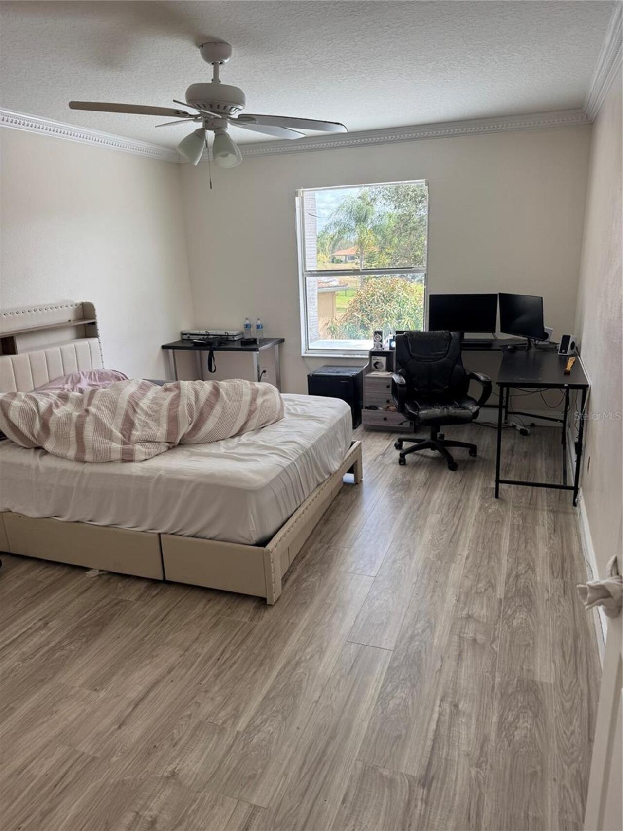 Listing Photo 18