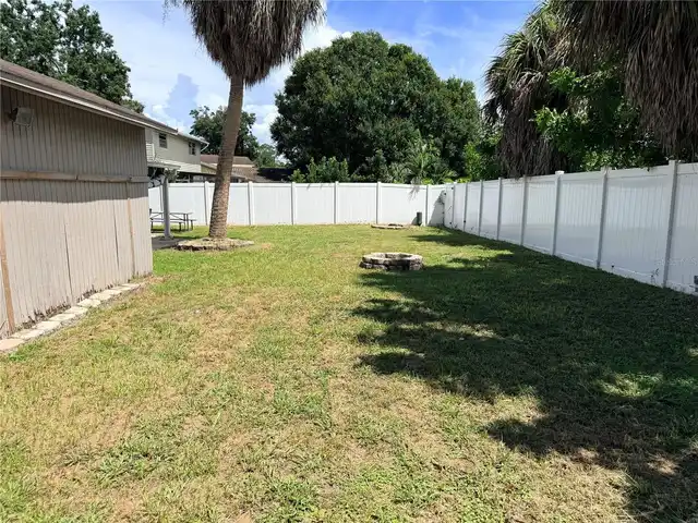 Listing Photo 16