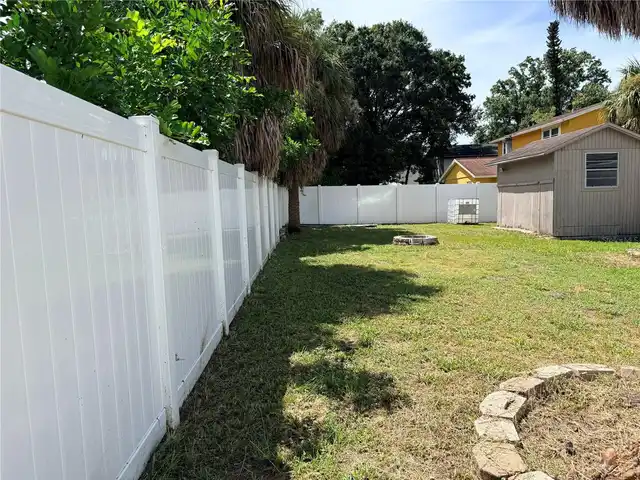 Listing Photo 17
