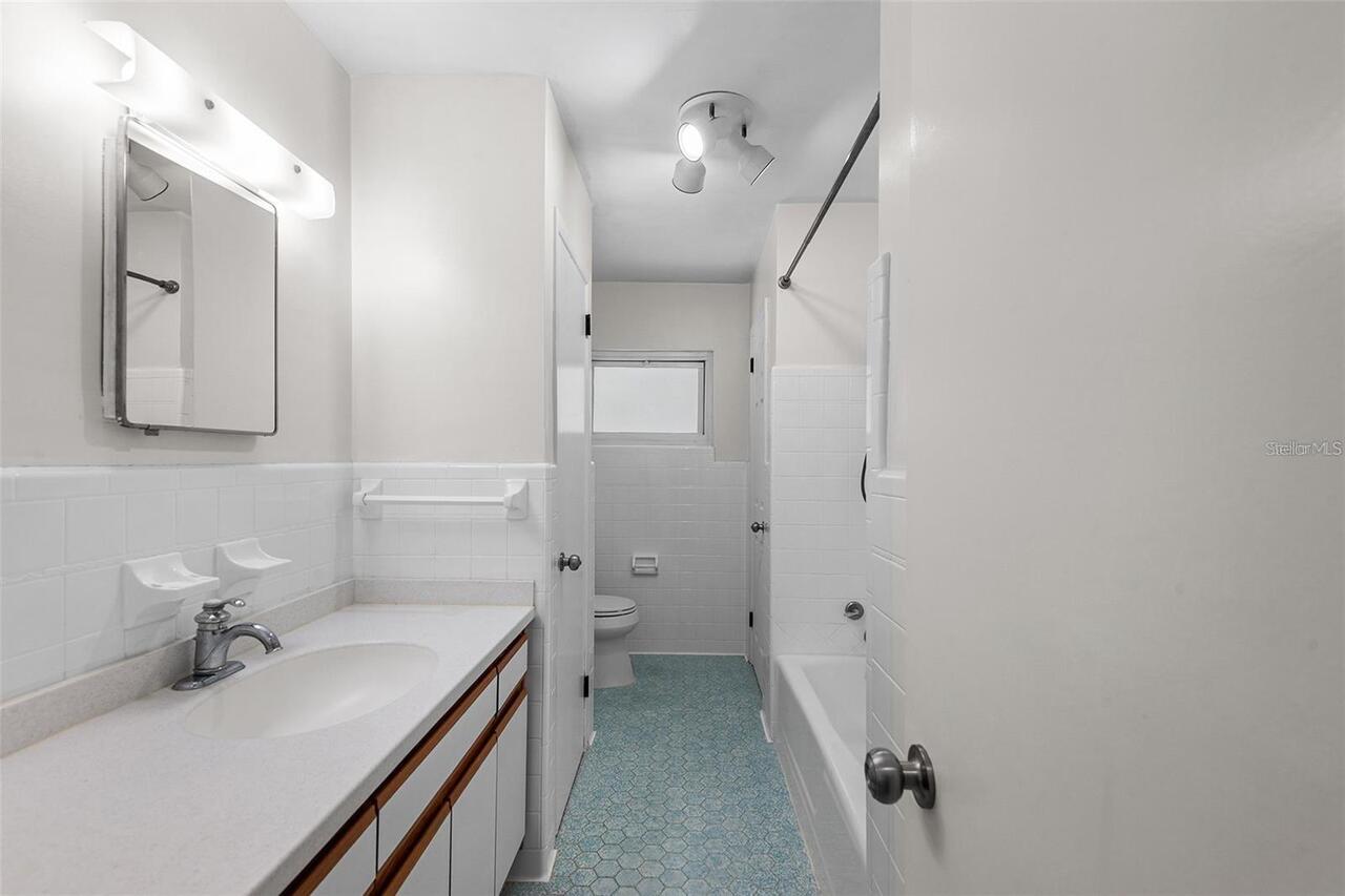 Listing Photo 15