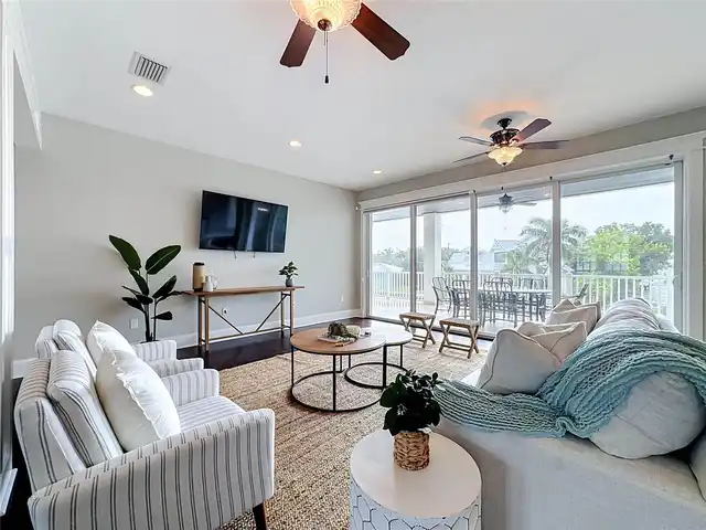 Listing Photo 15