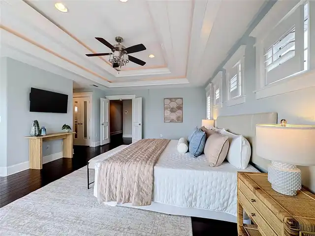 Listing Photo 33