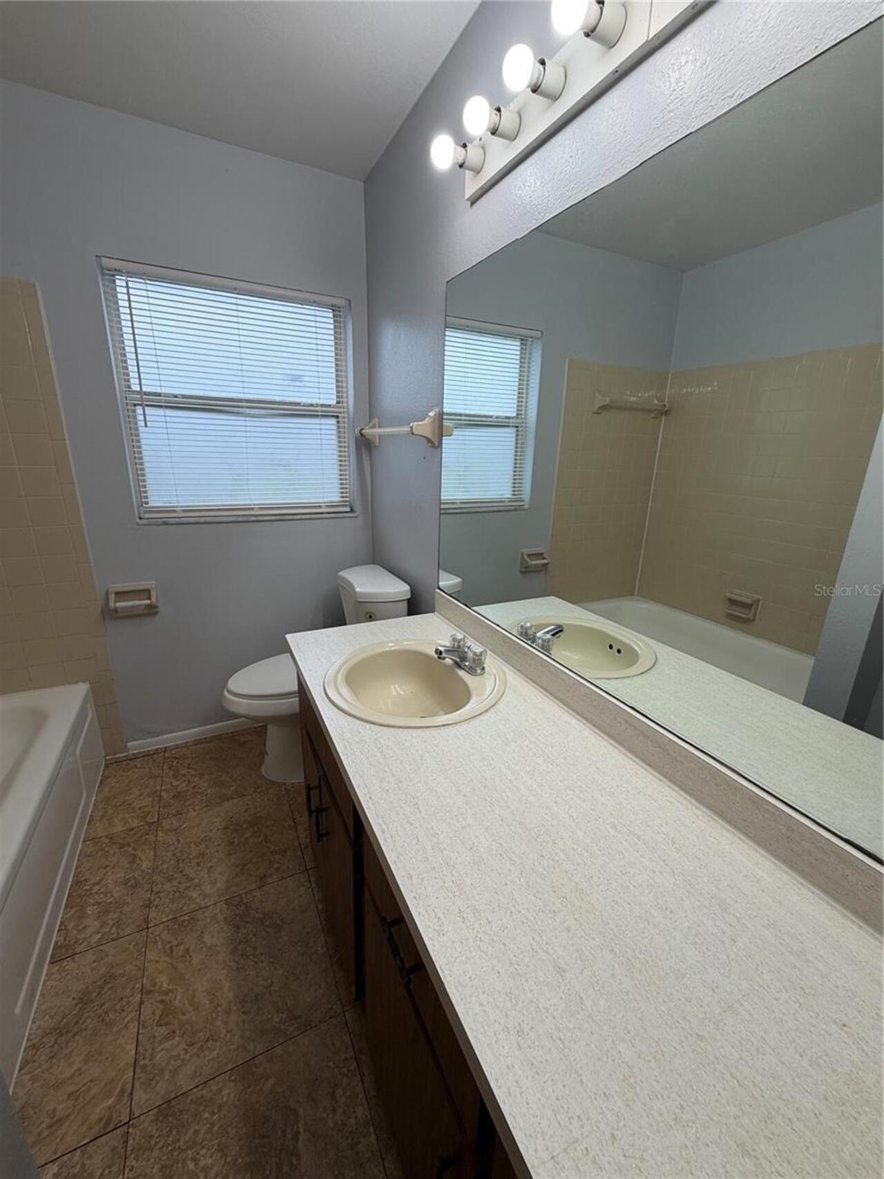 Listing Photo 7