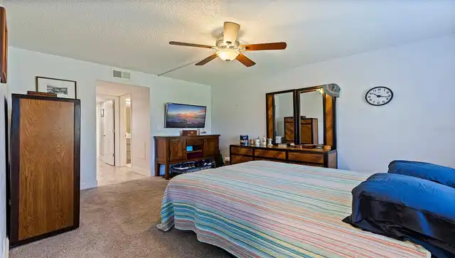 Listing Photo 14