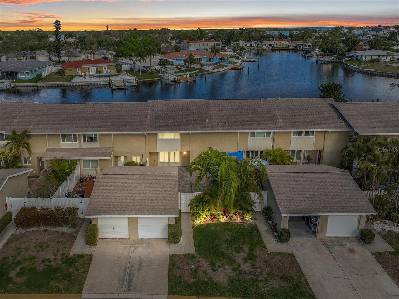 Listing Photo 11