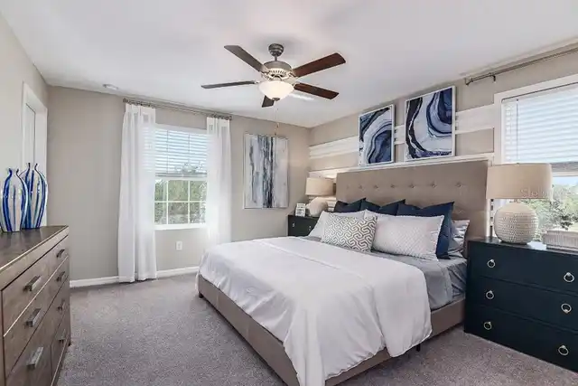 Listing Photo 9