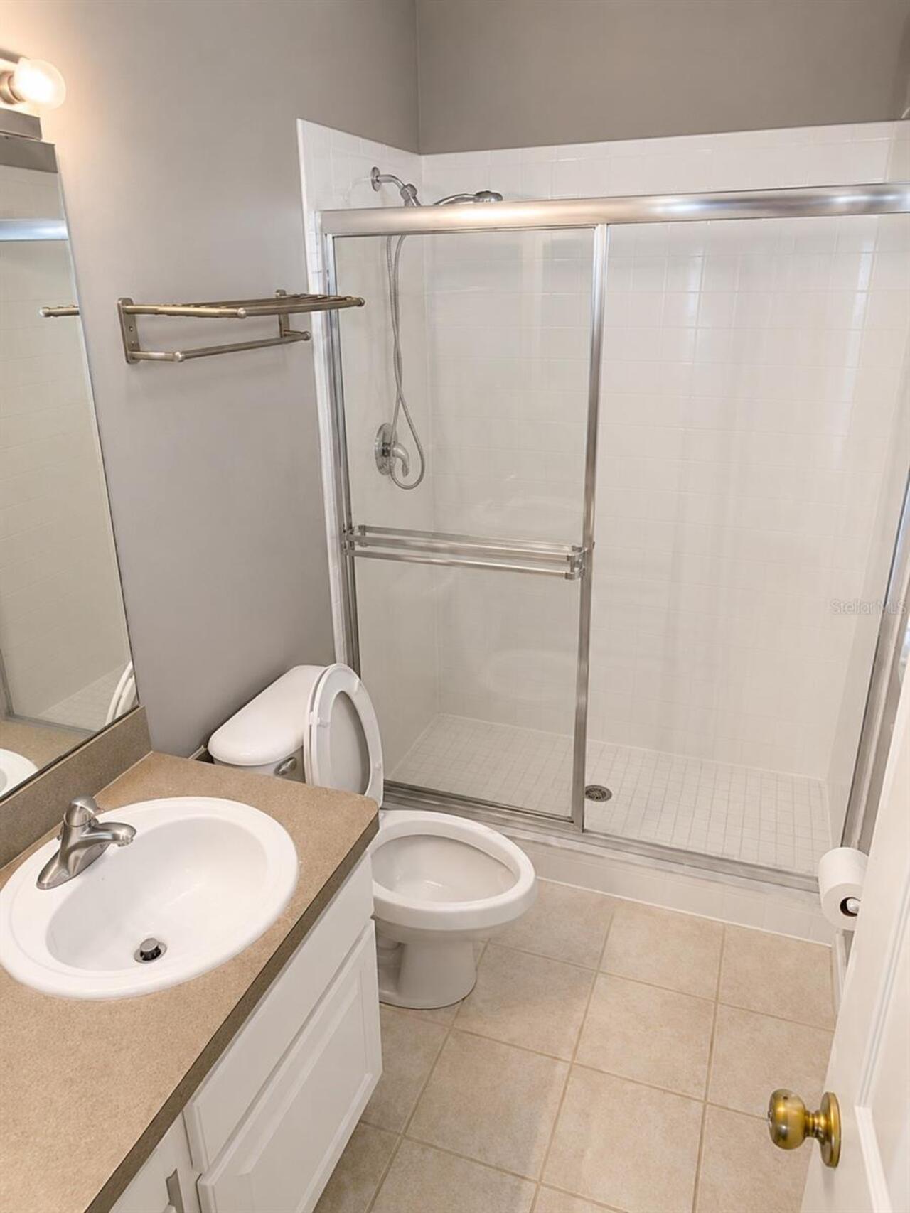 Listing Photo 9