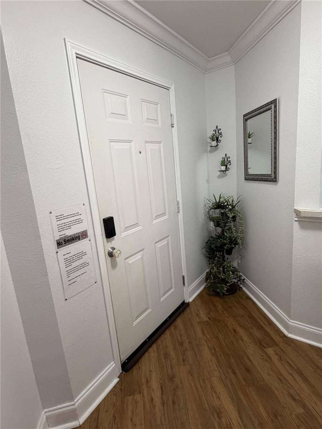 Listing Photo 10