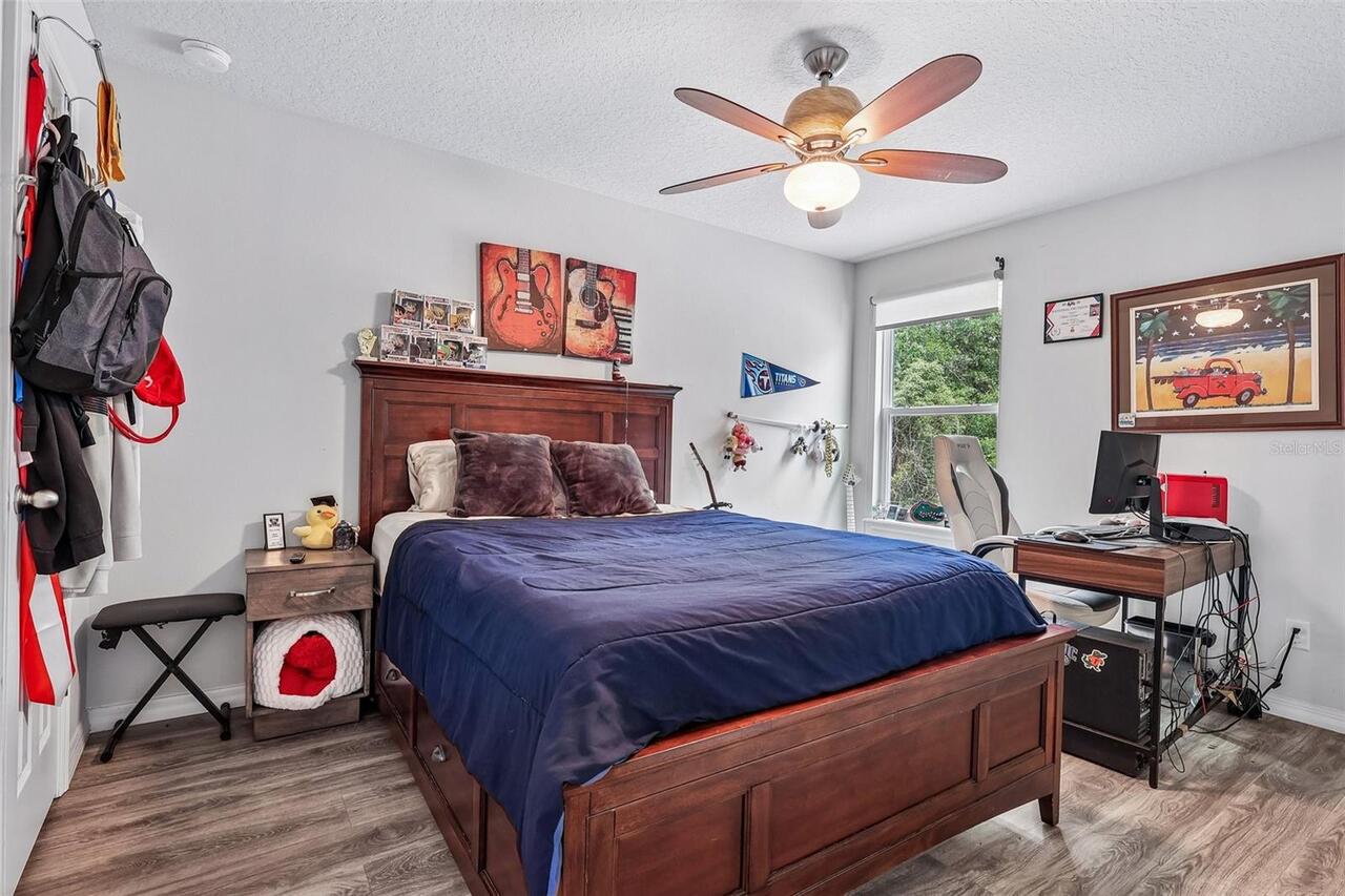 Listing Photo 15