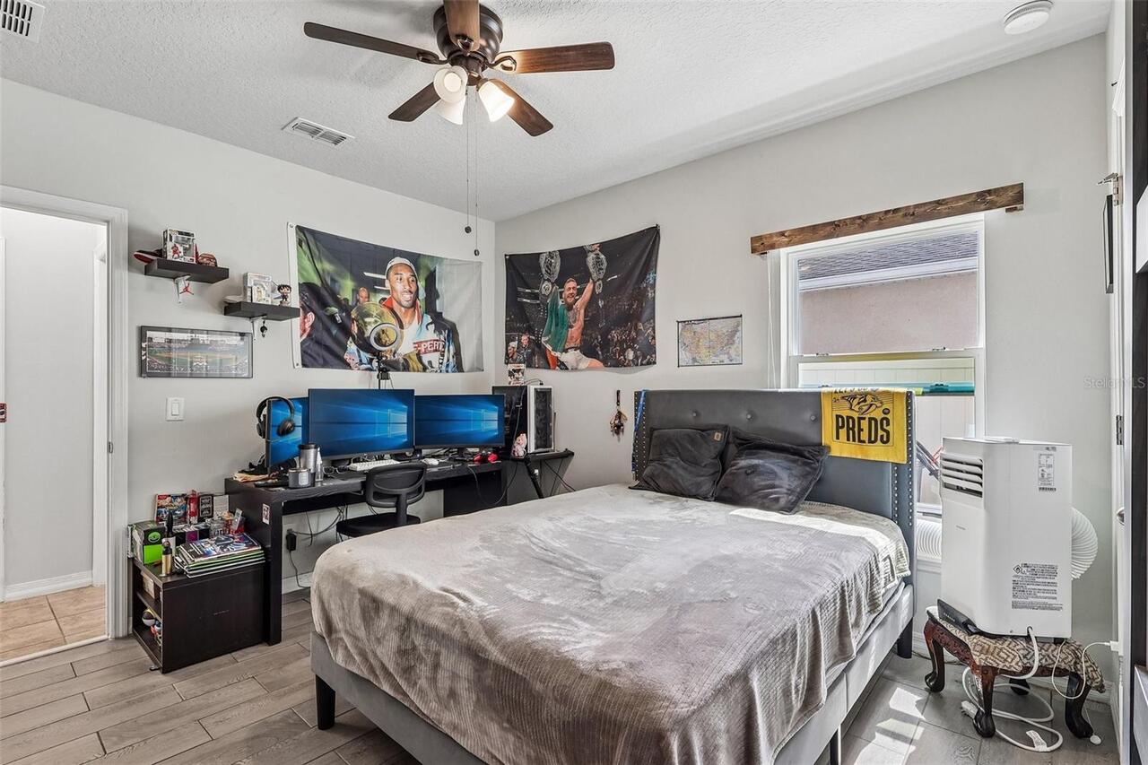 Listing Photo 18