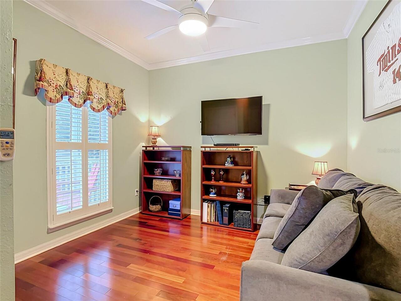 Listing Photo 7