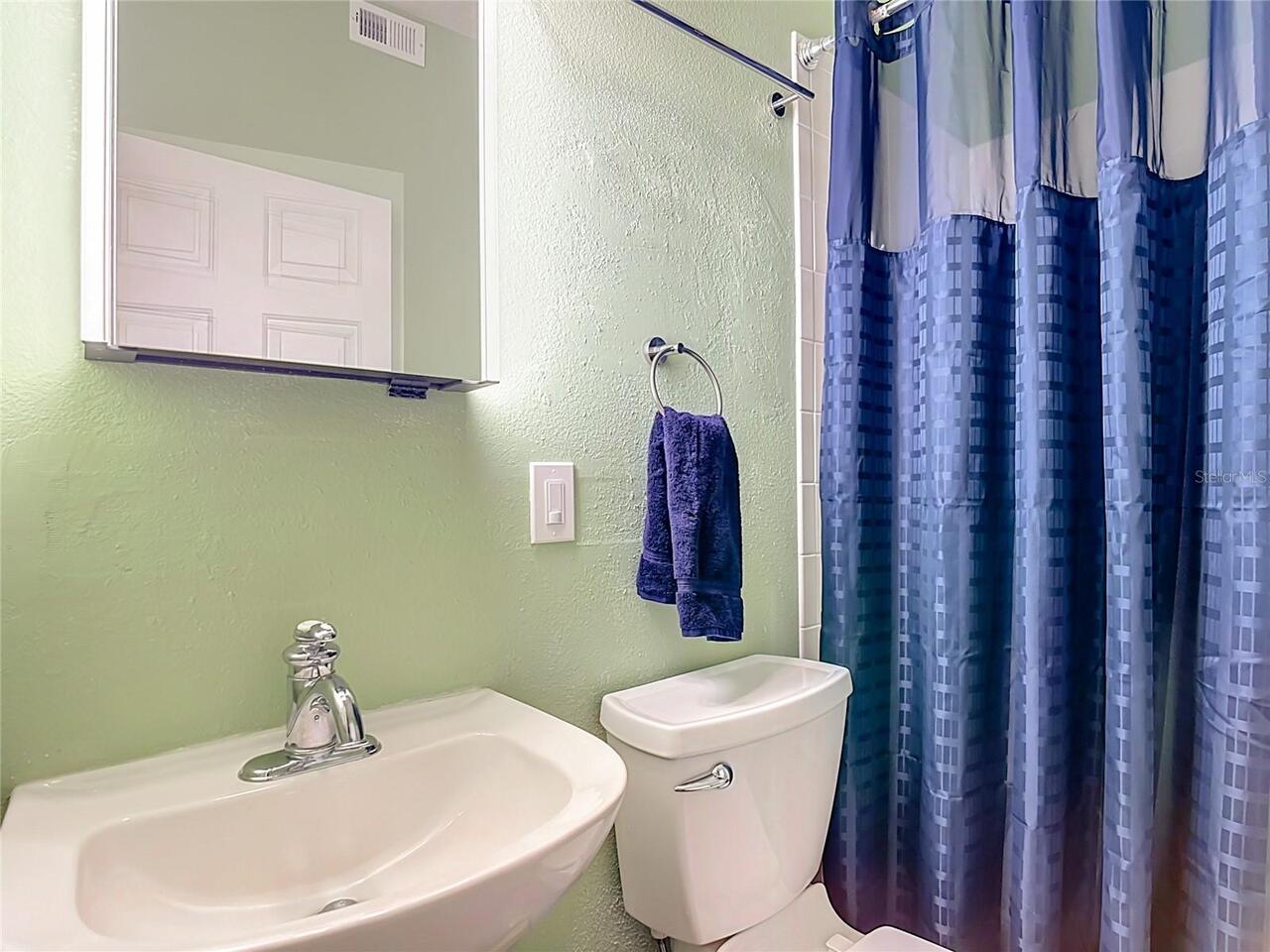 Listing Photo 8