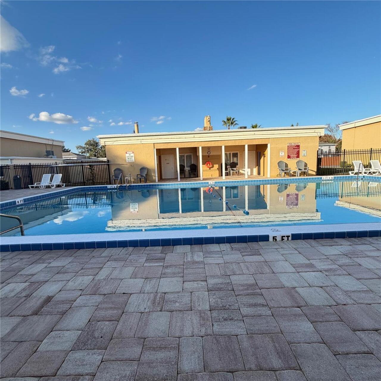 Listing Photo 10