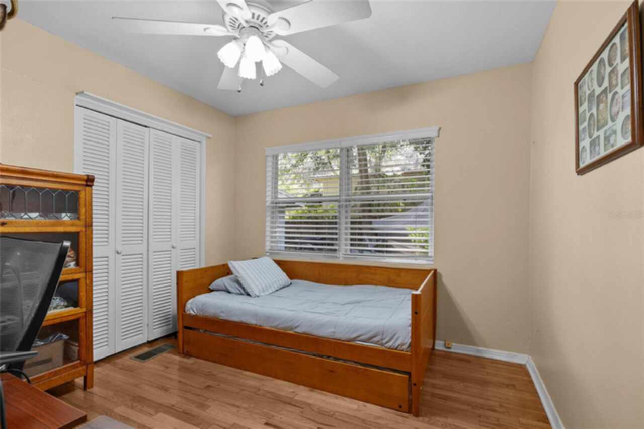 Listing Photo 24