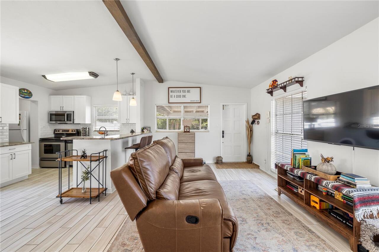 Listing Photo 17